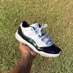 Jordan 11 low Emerald